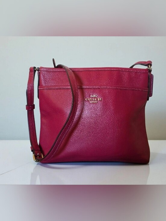 Coach Handbags - Coach EUC Pebbled Leather File Crossbody Bag Vibrant Fuchsia/Raspberry Pink